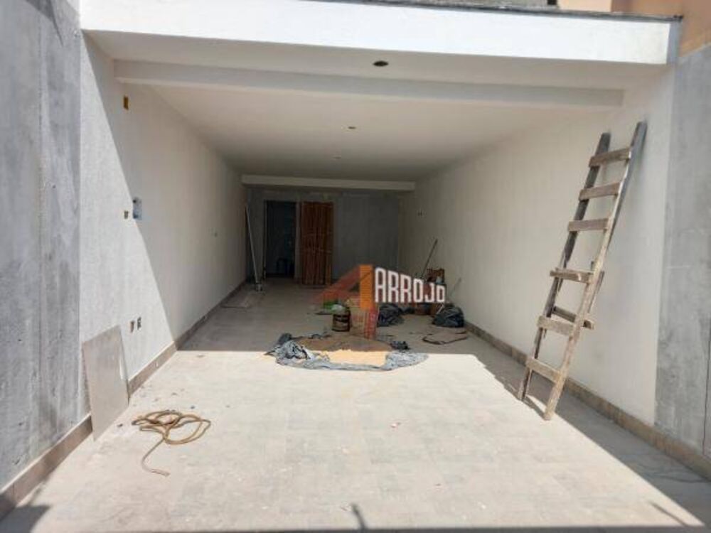 Sobrado, 3 quartos, 220 m² - Foto 2