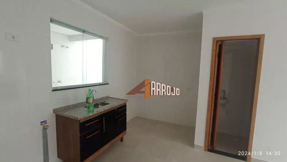 Sobrado à venda com 2 quartos, 66m² - Foto 2