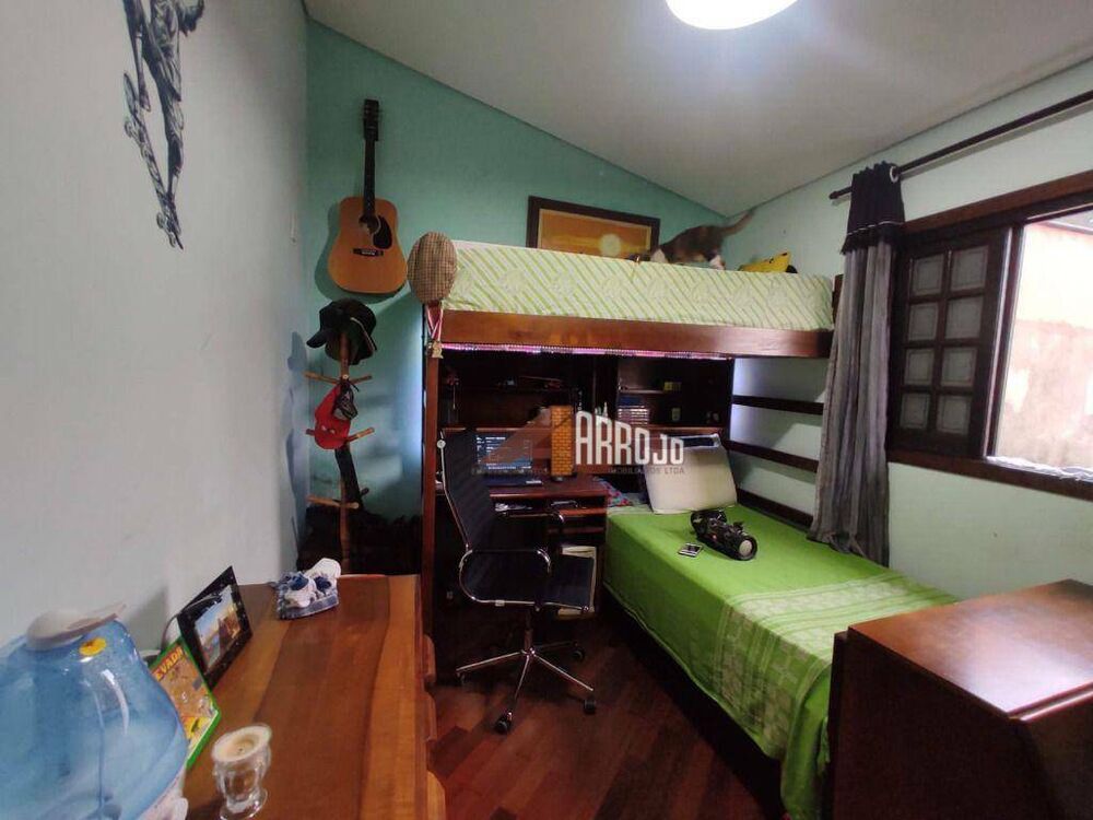 Sobrado, 4 quartos, 242 m² - Foto 9