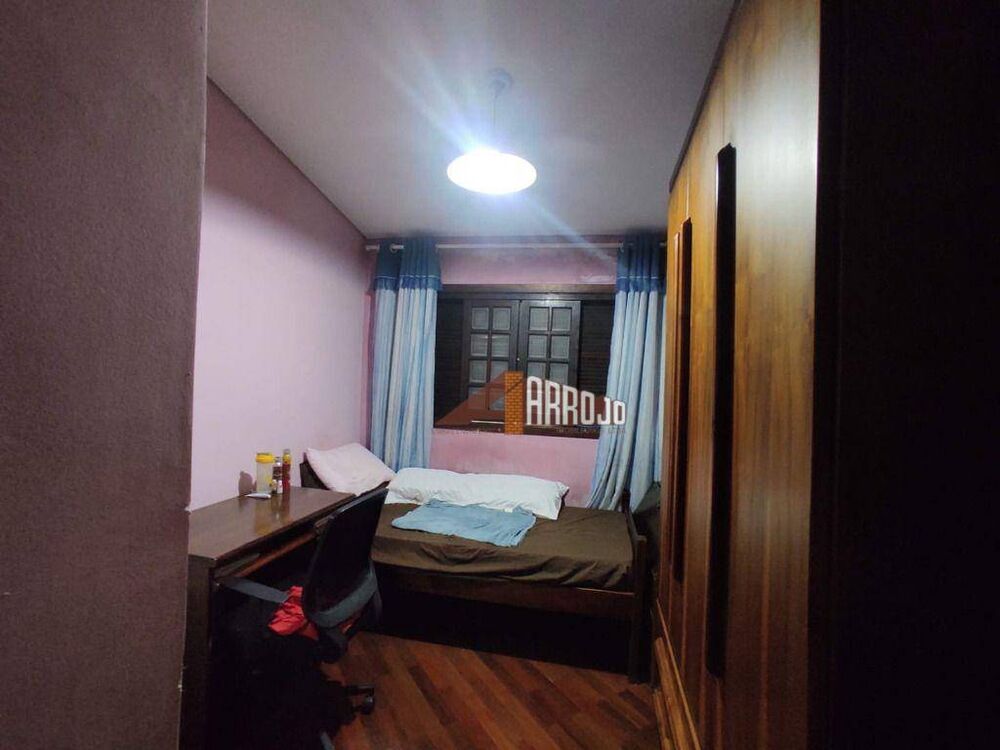Sobrado, 4 quartos, 242 m² - Foto 12