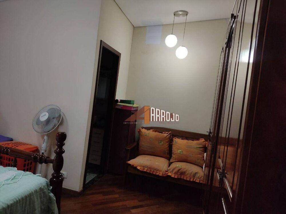 Sobrado, 4 quartos, 242 m² - Foto 11