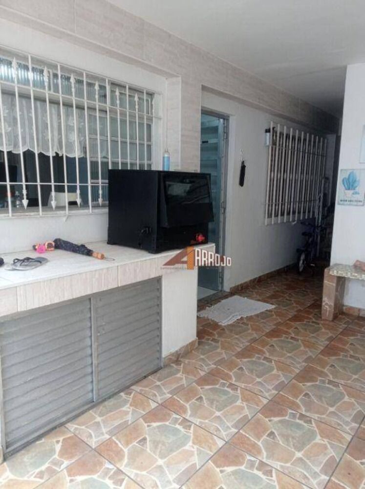 Casa, 2 quartos, 134 m² - Foto 2