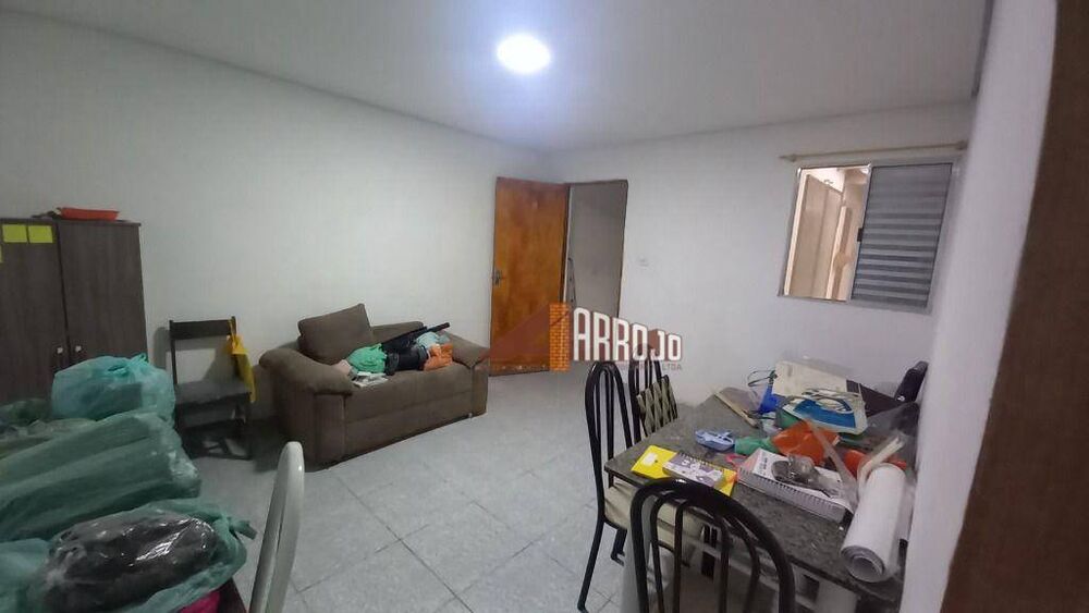 Sobrado à venda com 8 quartos, 221m² - Foto 8