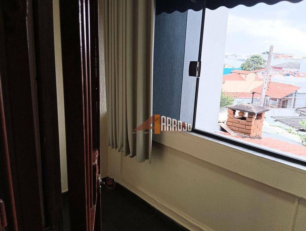 Sobrado, 3 quartos, 200 m² - Foto 6