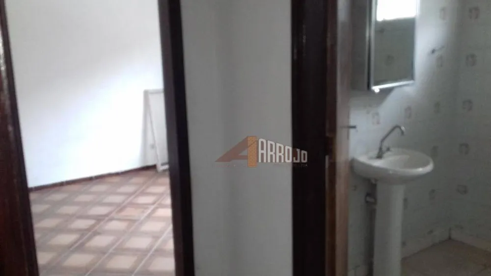 Sobrado, 7 quartos, 690 m² - Foto 2