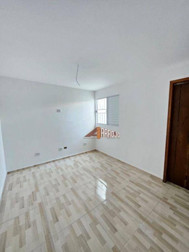 Sobrado à venda com 2 quartos, 69m² - Foto 4