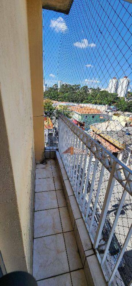 Apartamento para alugar com 2 quartos, 50m² - Foto 11
