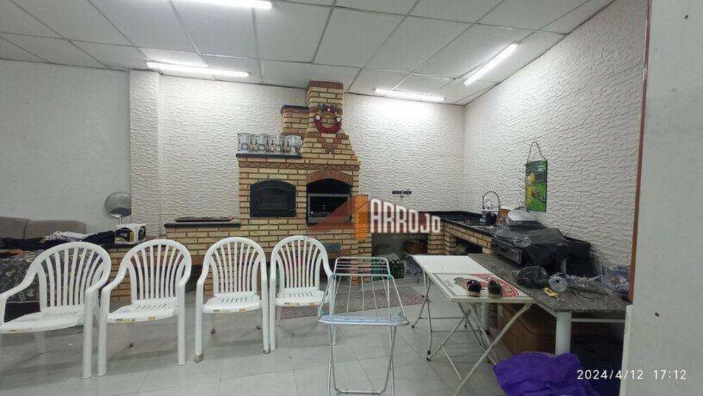 Prédio Inteiro à venda, 240m² - Foto 4