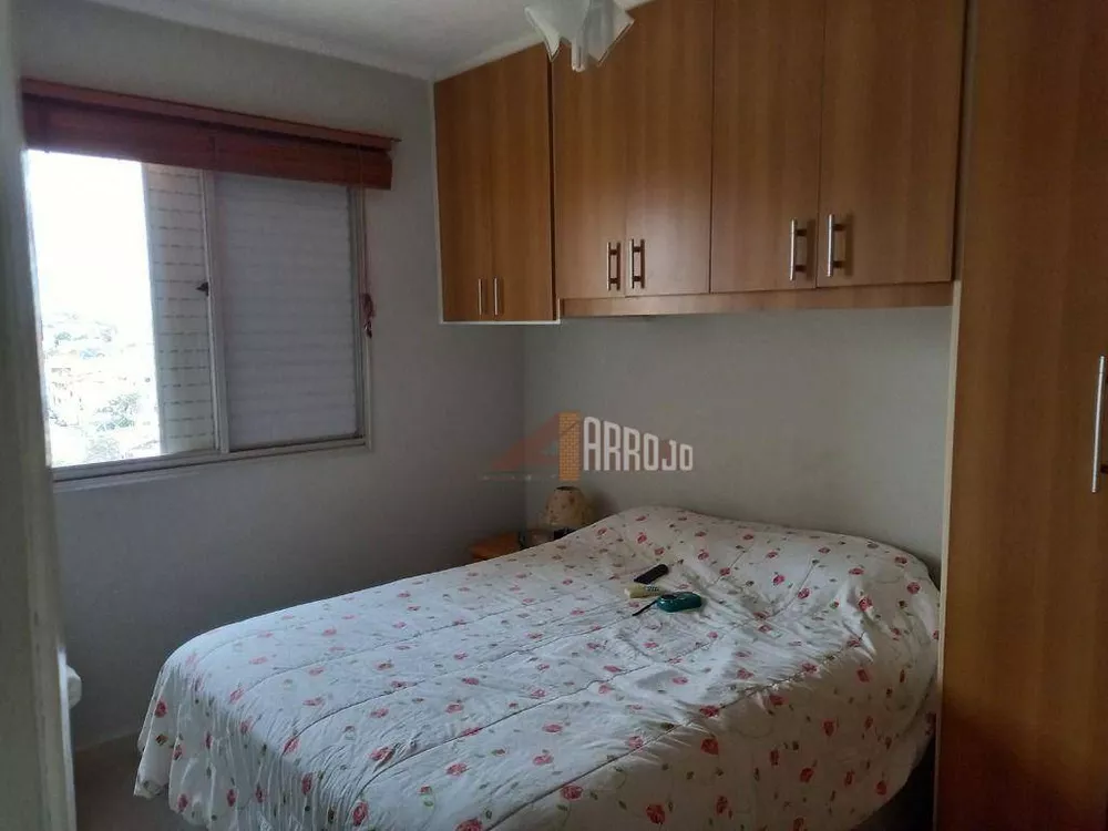 Apartamento à venda com 3 quartos, 68m² - Foto 3