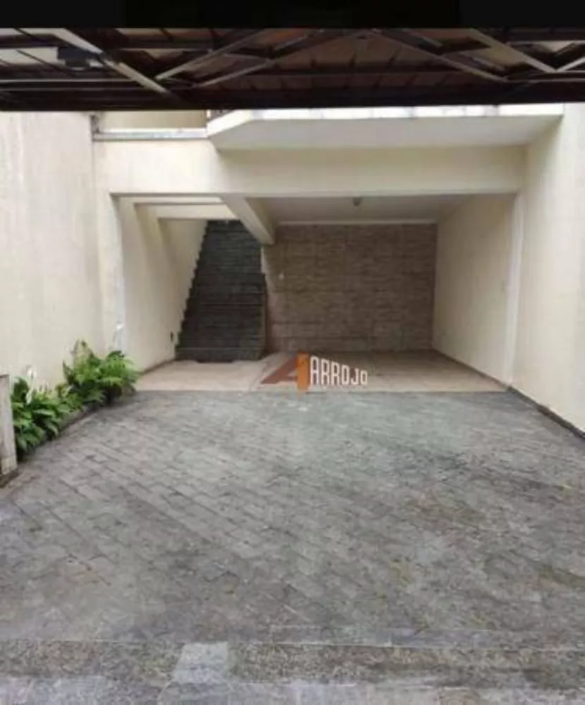 Sobrado à venda com 3 quartos, 152m² - Foto 3