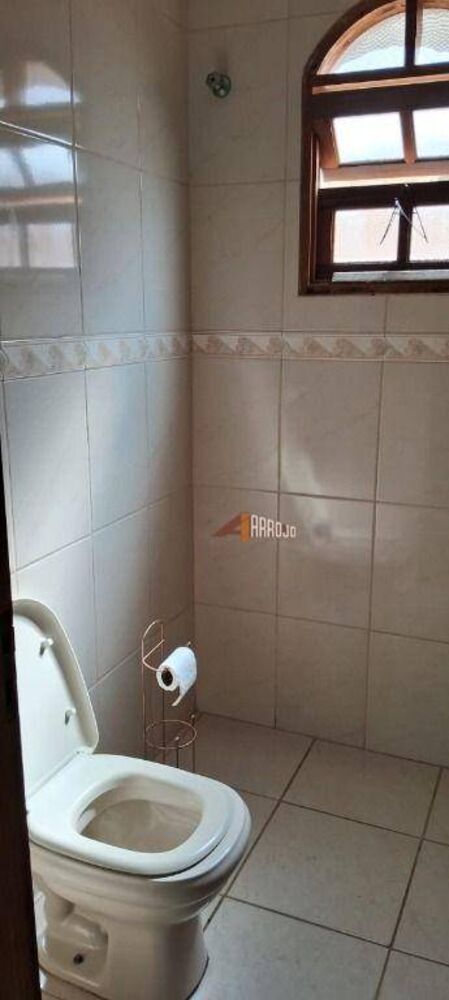 Sobrado, 4 quartos, 320 m² - Foto 2