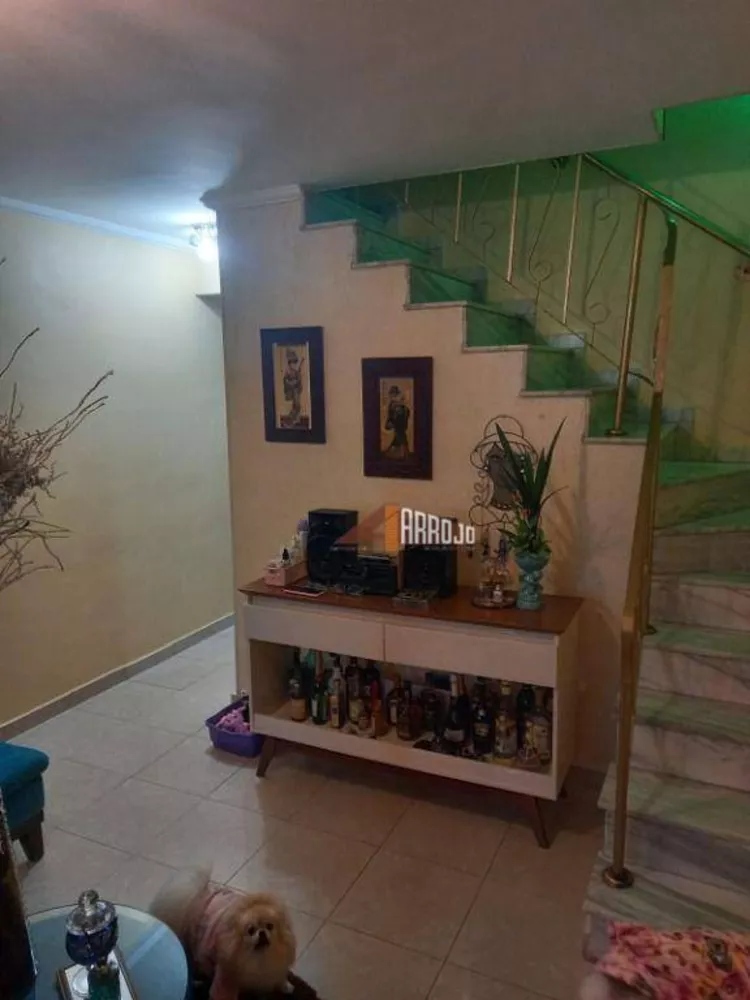 Sobrado à venda com 3 quartos, 136m² - Foto 2