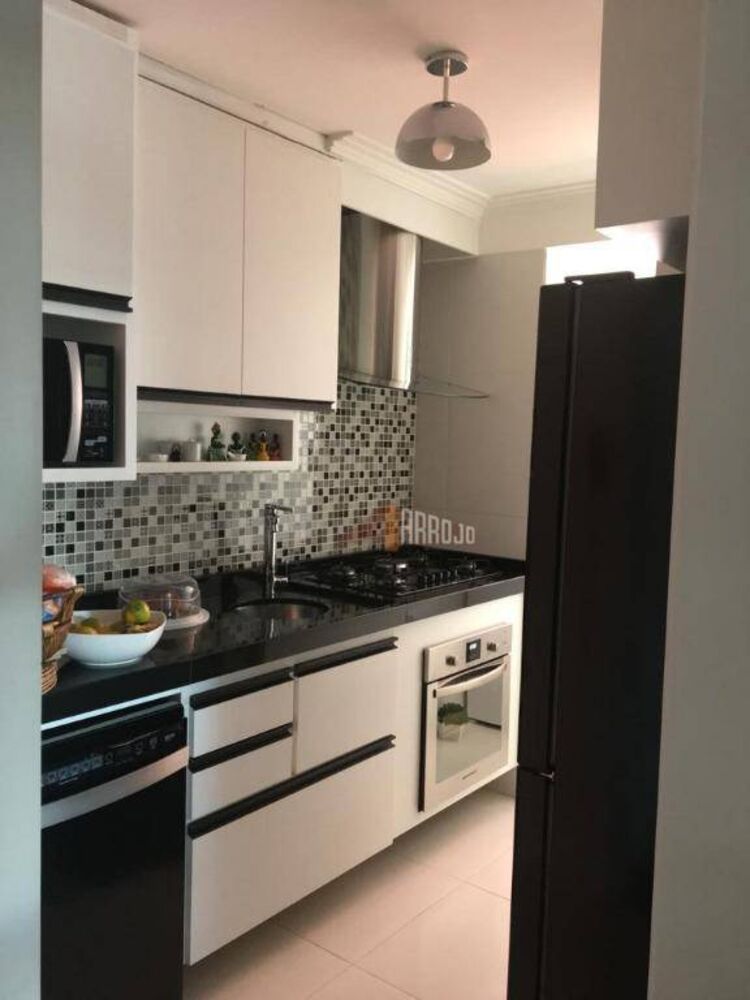 Apartamento à venda com 3 quartos, 65m² - Foto 10