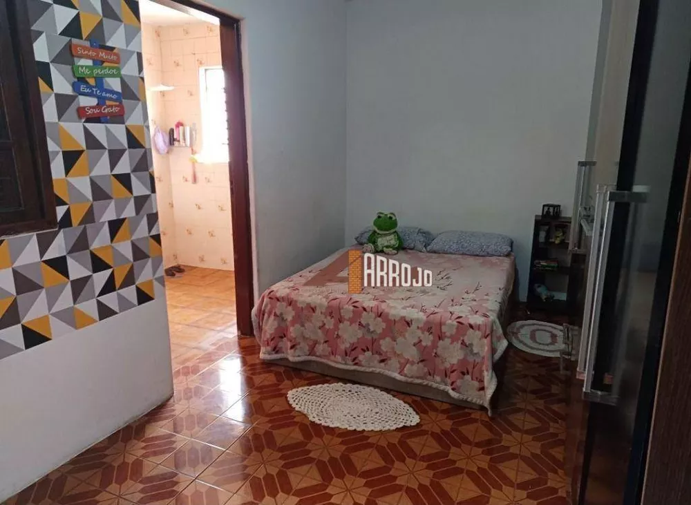 Sobrado à venda com 3 quartos, 163m² - Foto 1