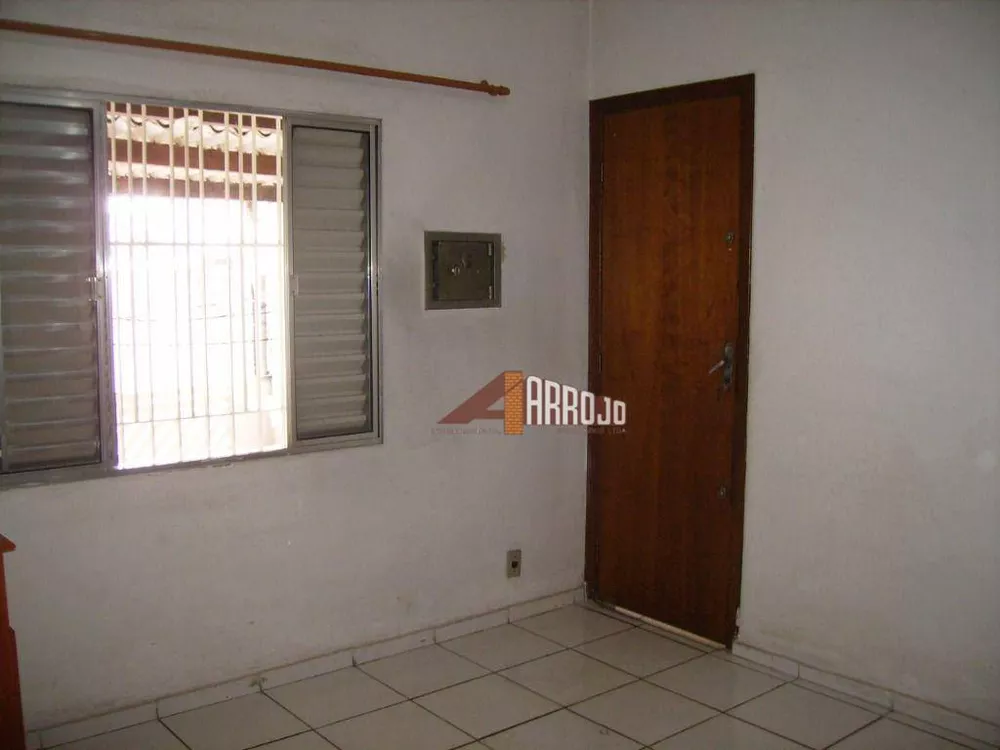 Sobrado à venda com 3 quartos, 123m² - Foto 2