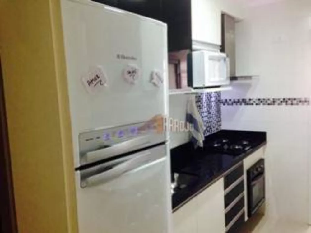 Apartamento à venda com 3 quartos, 60m² - Foto 4