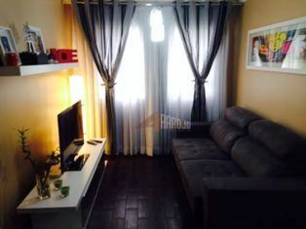 Apartamento à venda com 3 quartos, 60m² - Foto 1