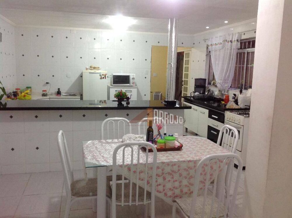 Sobrado, 2 quartos, 273 m² - Foto 6