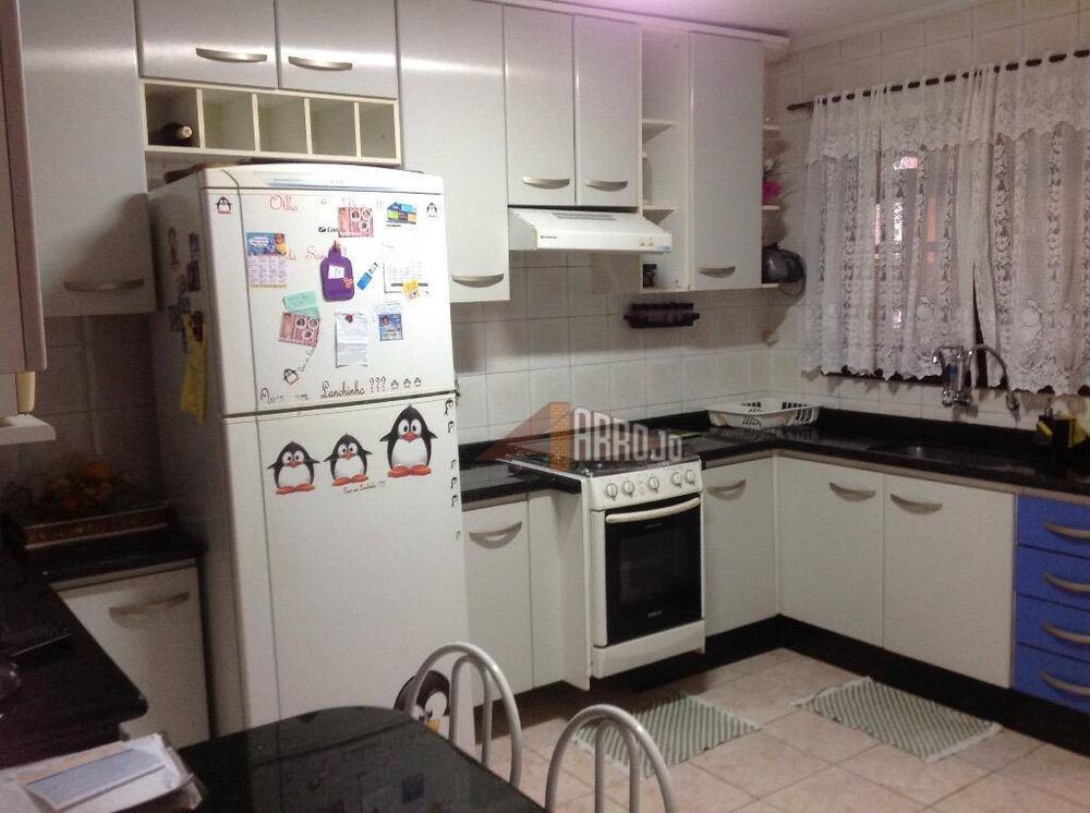 Sobrado, 2 quartos, 273 m² - Foto 8