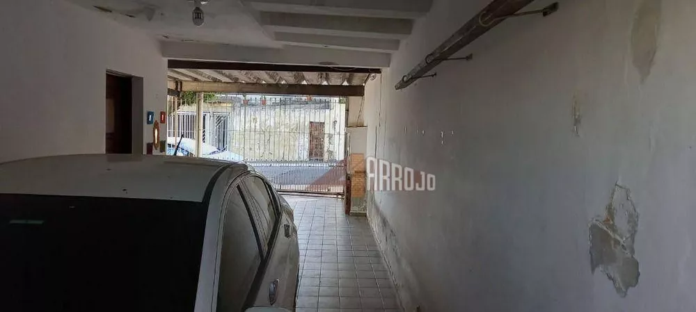 Casa à venda com 3 quartos, 176m² - Foto 3