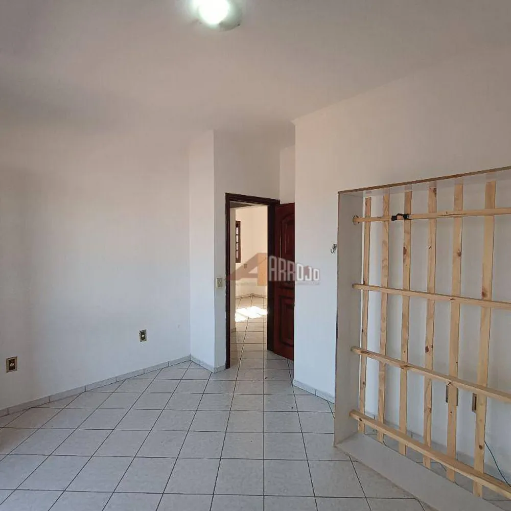 Sobrado, 5 quartos, 300 m² - Foto 2