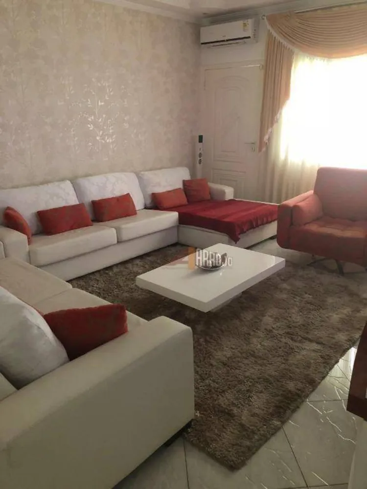 Sobrado, 3 quartos, 281 m² - Foto 1