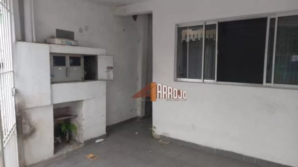 Sobrado à venda com 2 quartos, 110m² - Foto 2