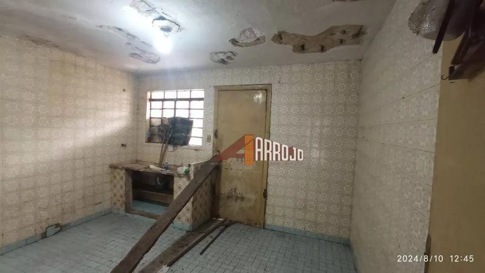 Sobrado à venda com 2 quartos, 96m² - Foto 2