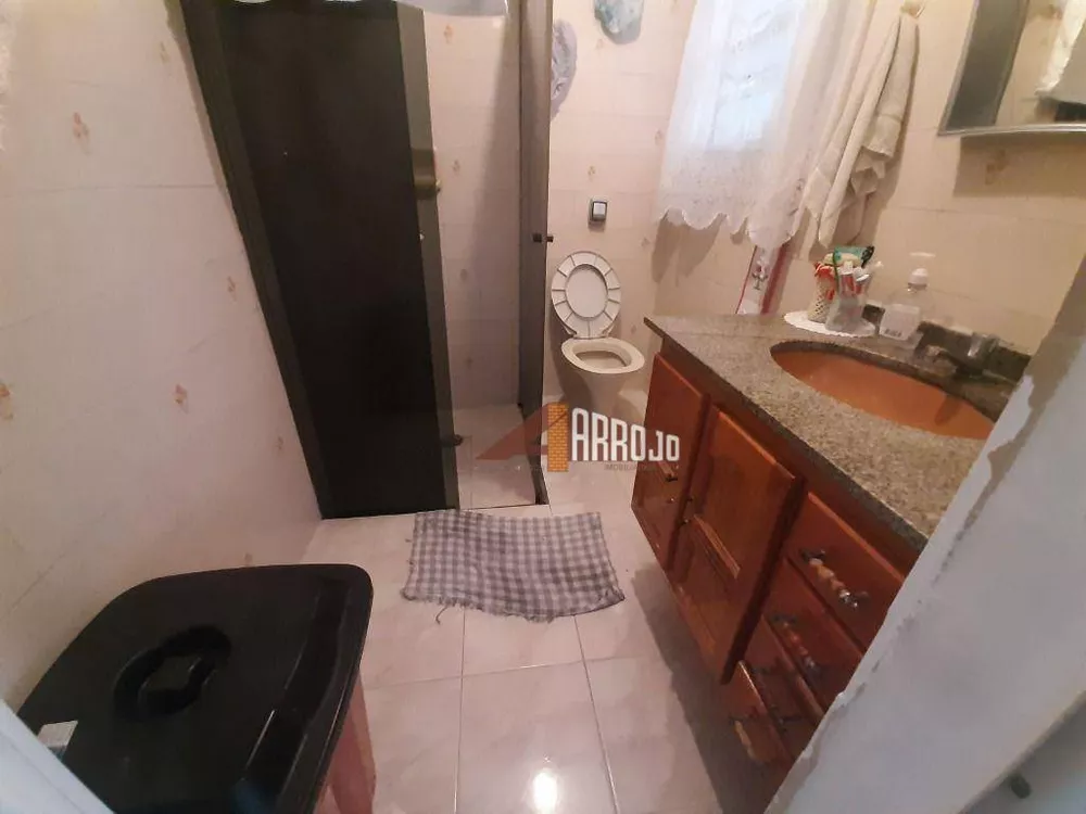 Sobrado à venda com 3 quartos, 105m² - Foto 4