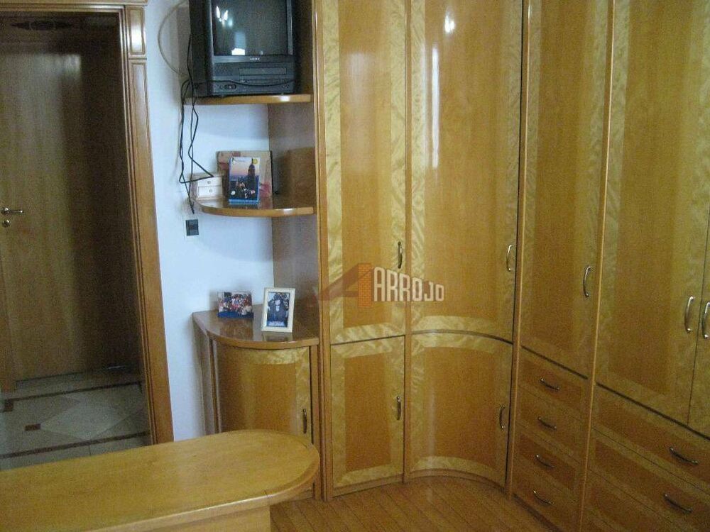 Apartamento, 3 quartos, 250 m² - Foto 1