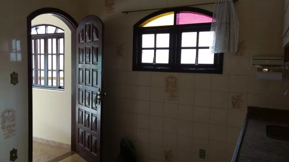 Casa, 3 quartos, 300 m² - Foto 12