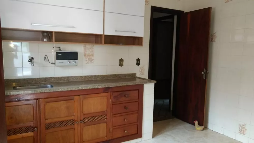 Casa, 3 quartos, 300 m² - Foto 7