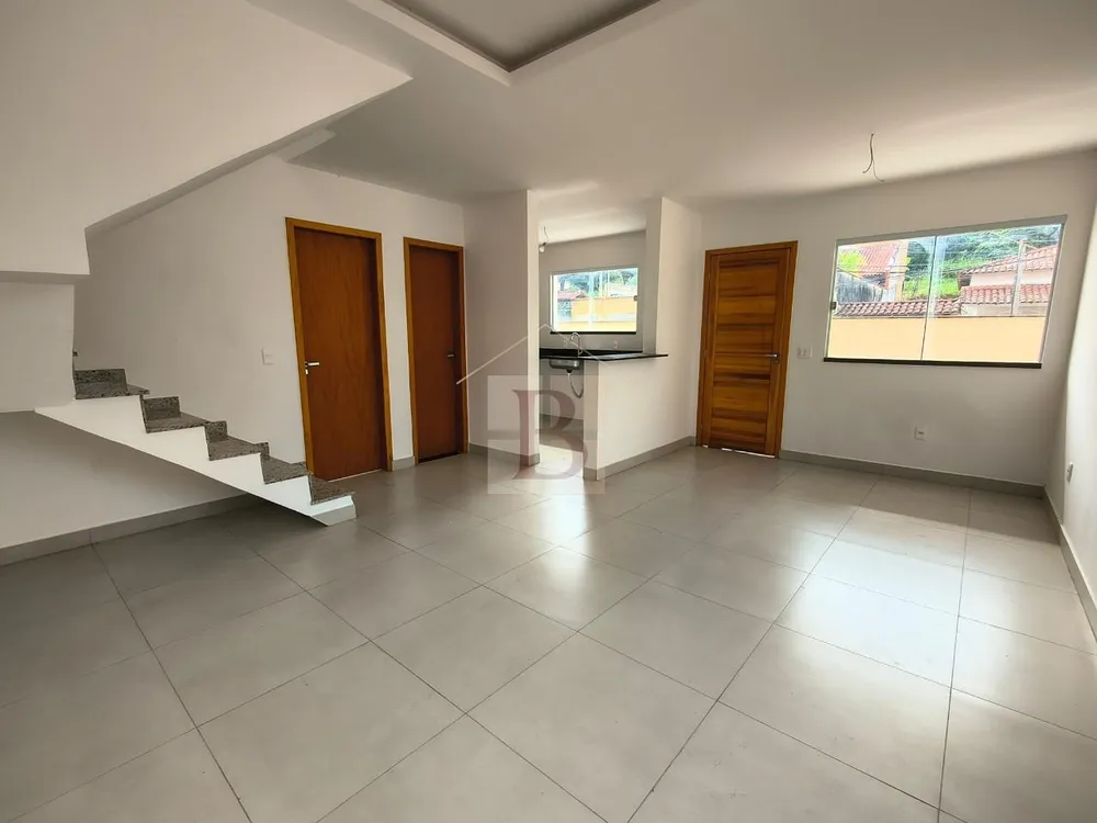 Casa, 3 quartos, 170 m² - Foto 2