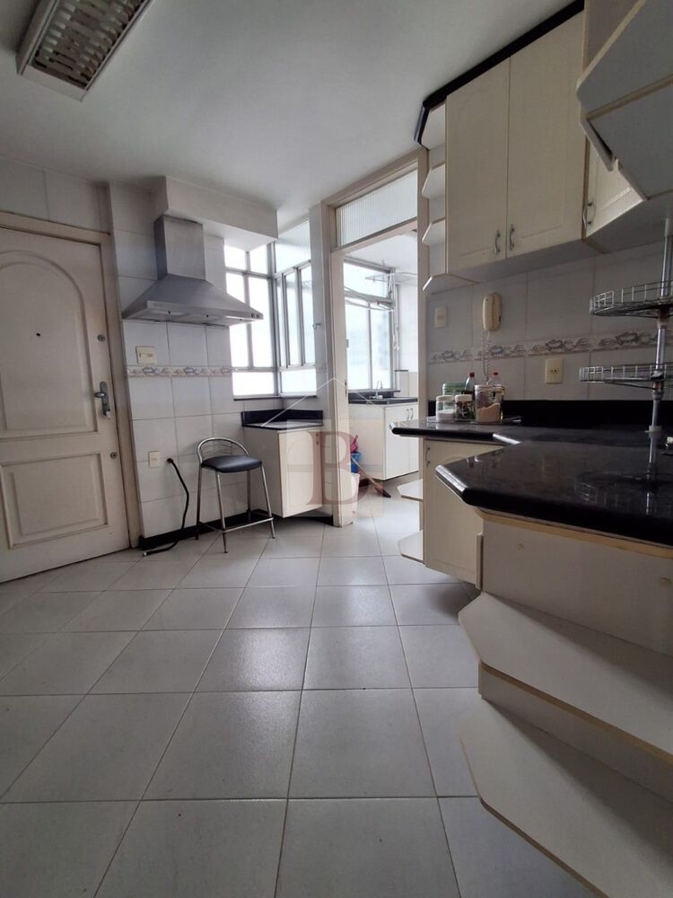 Apartamento, 3 quartos, 147 m² - Foto 1