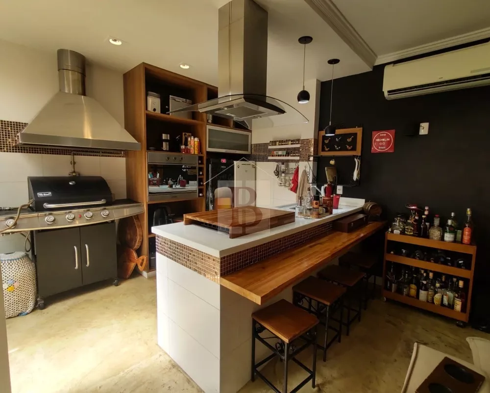 Casa à venda com 3 quartos, 290m² - Foto 6