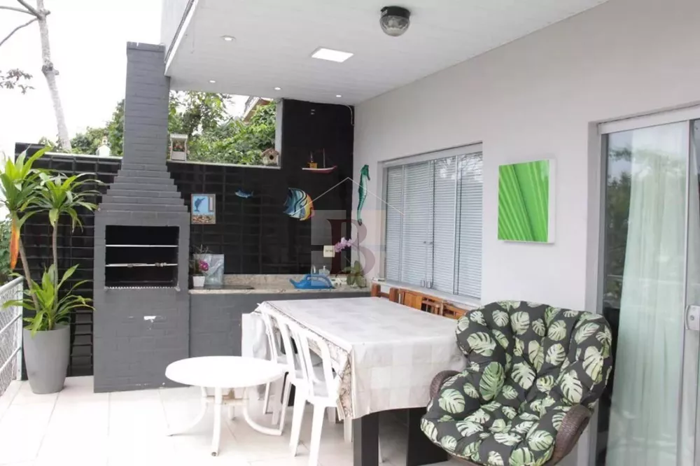 Casa, 4 quartos, 240 m² - Foto 13