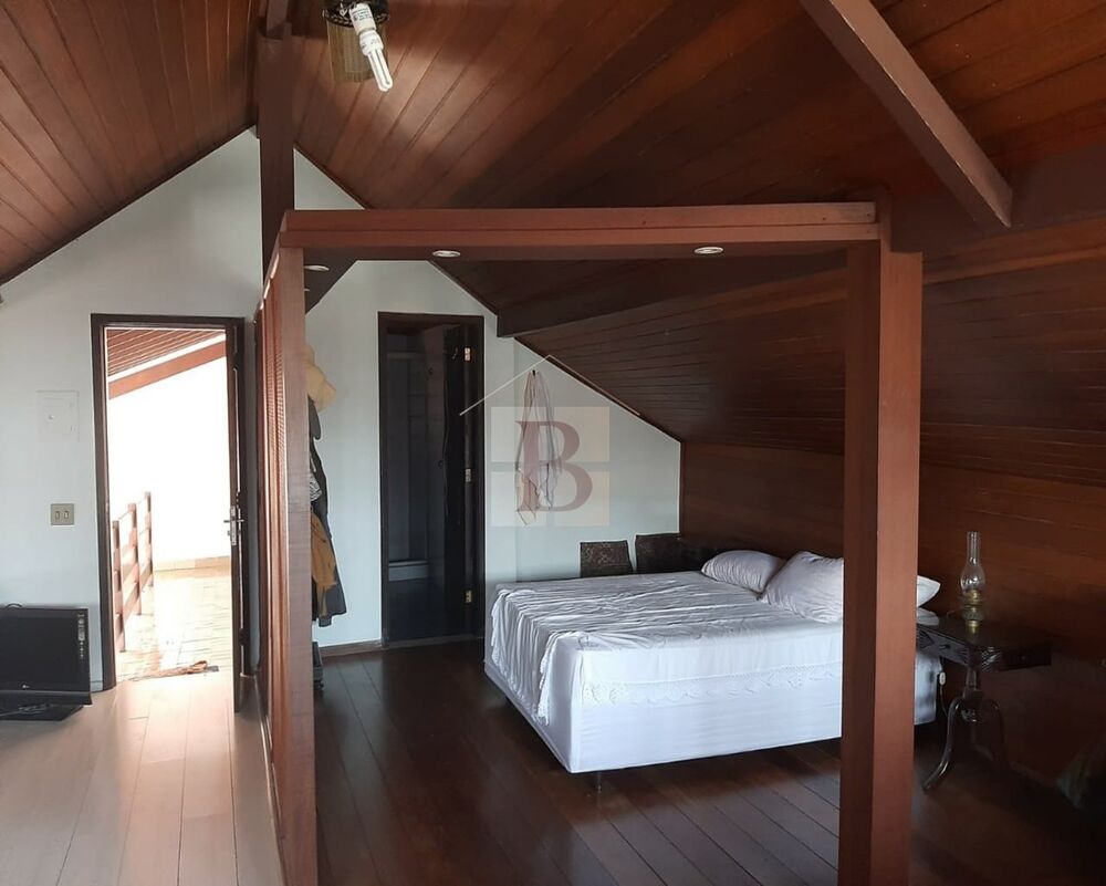Casa, 3 quartos, 260 m² - Foto 4