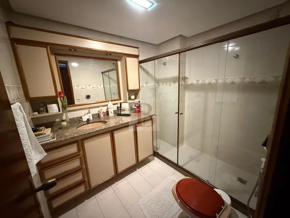 Apartamento, 3 quartos, 190 m² - Foto 12