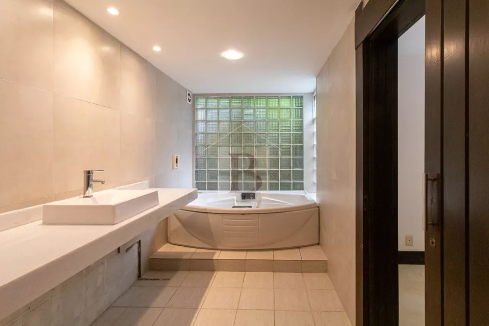 Casa, 5 quartos, 384 m² - Foto 15