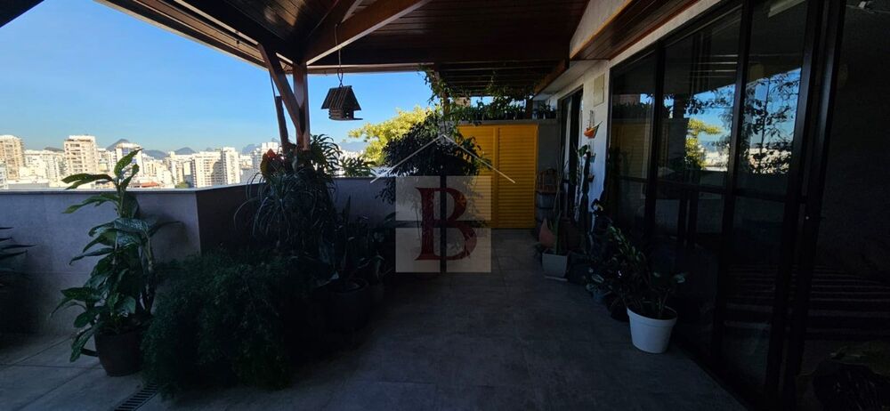 Cobertura, 4 quartos, 212 m² - Foto 2