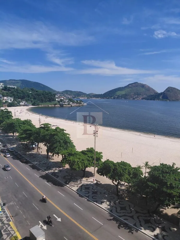 Apartamento, 3 quartos, 120 m² - Foto 1