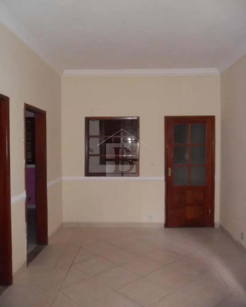 Casa, 3 quartos, 220 m² - Foto 1