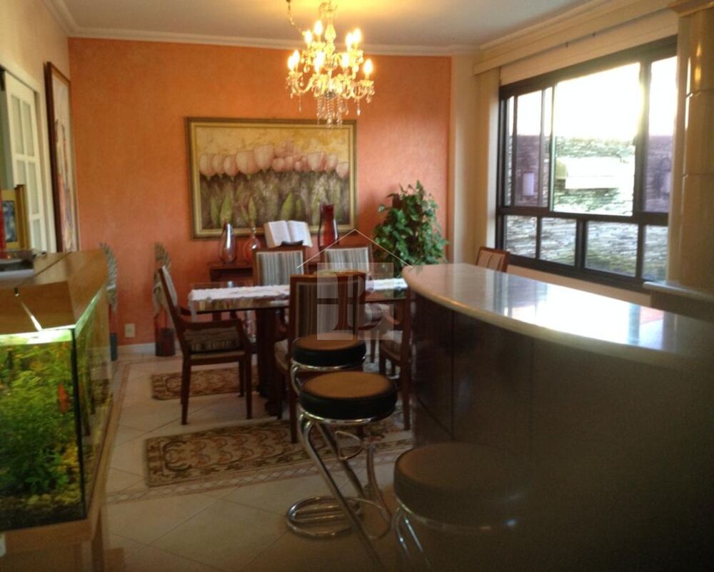 Casa, 4 quartos, 240 m² - Foto 11