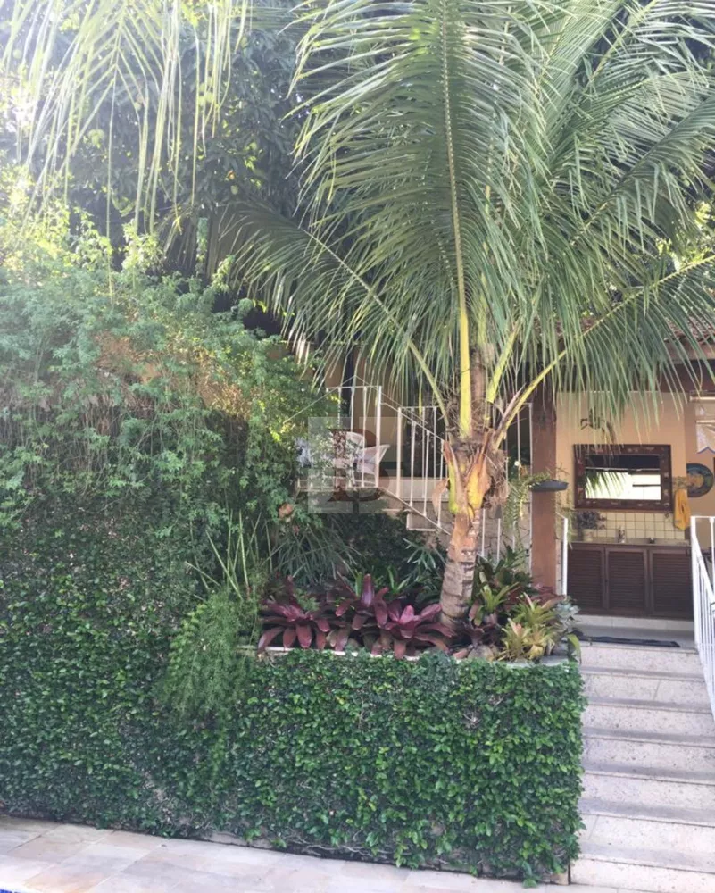 Casa, 4 quartos, 240 m² - Foto 22