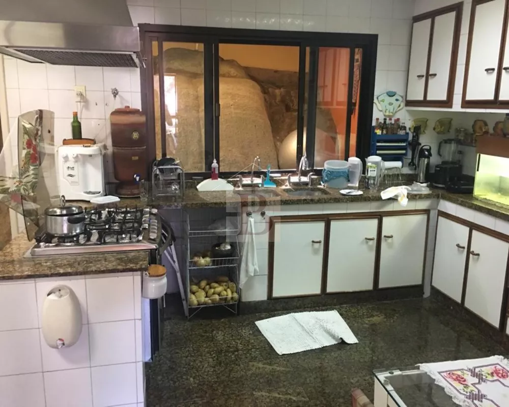 Casa, 4 quartos, 240 m² - Foto 16