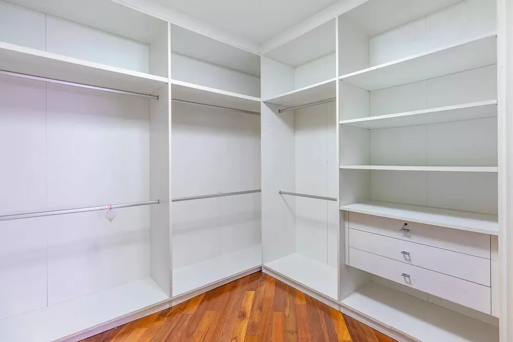 Apartamento à venda com 3 quartos, 191m² - Foto 12