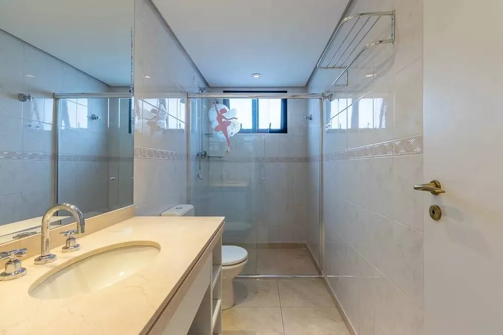 Apartamento à venda com 3 quartos, 191m² - Foto 6