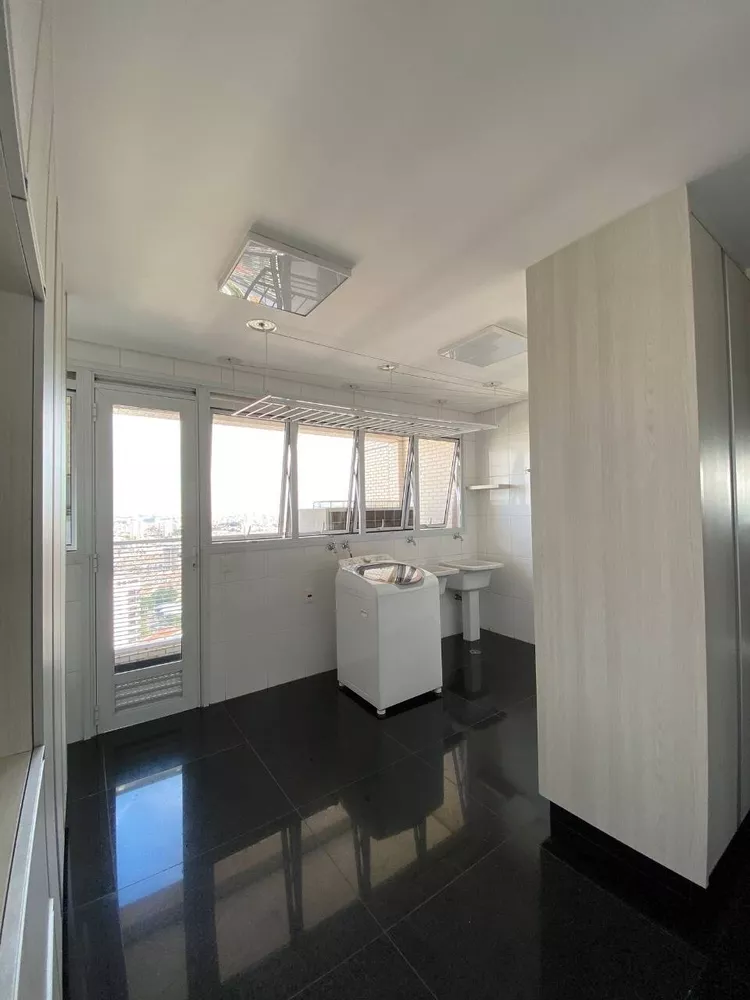 Apartamento à venda com 4 quartos, 297m² - Foto 11