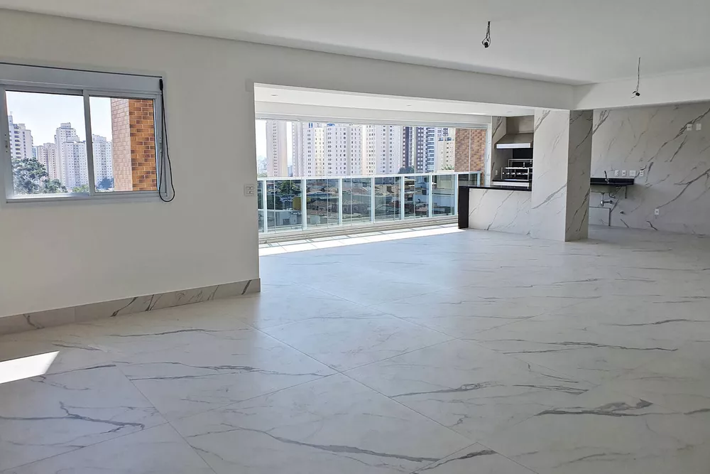 Apartamento à venda com 3 quartos, 228m² - Foto 7