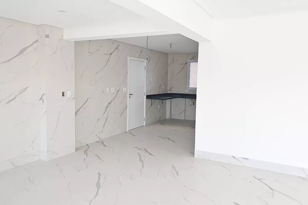 Apartamento à venda com 3 quartos, 228m² - Foto 11